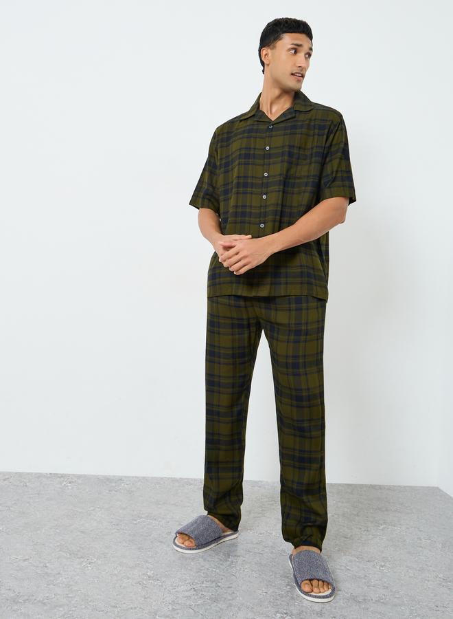 Styli Men Checked Woven Shirt and Pyjama Set - Image 1